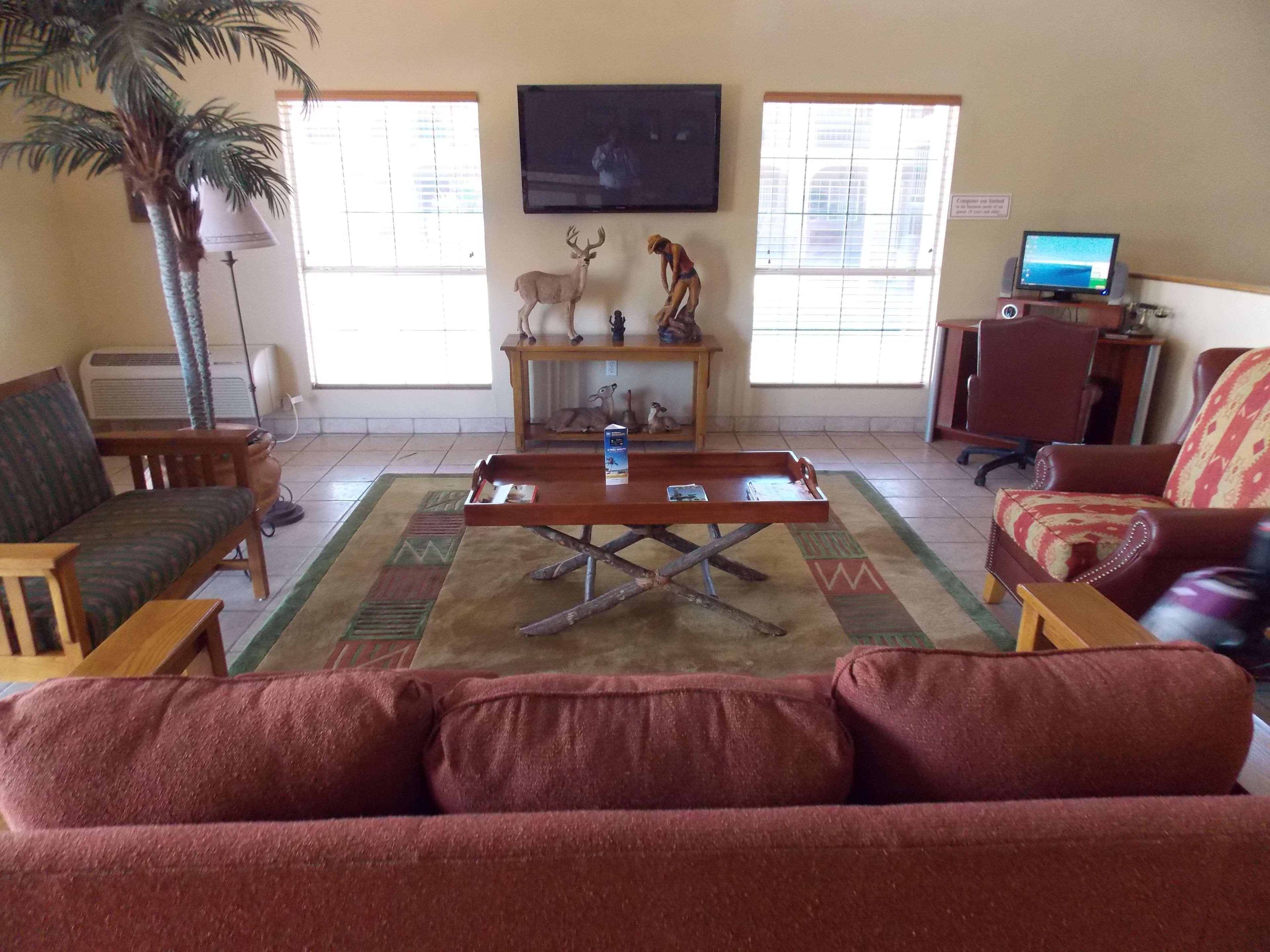 Best Western Executive Inn Hallettsville Extérieur photo