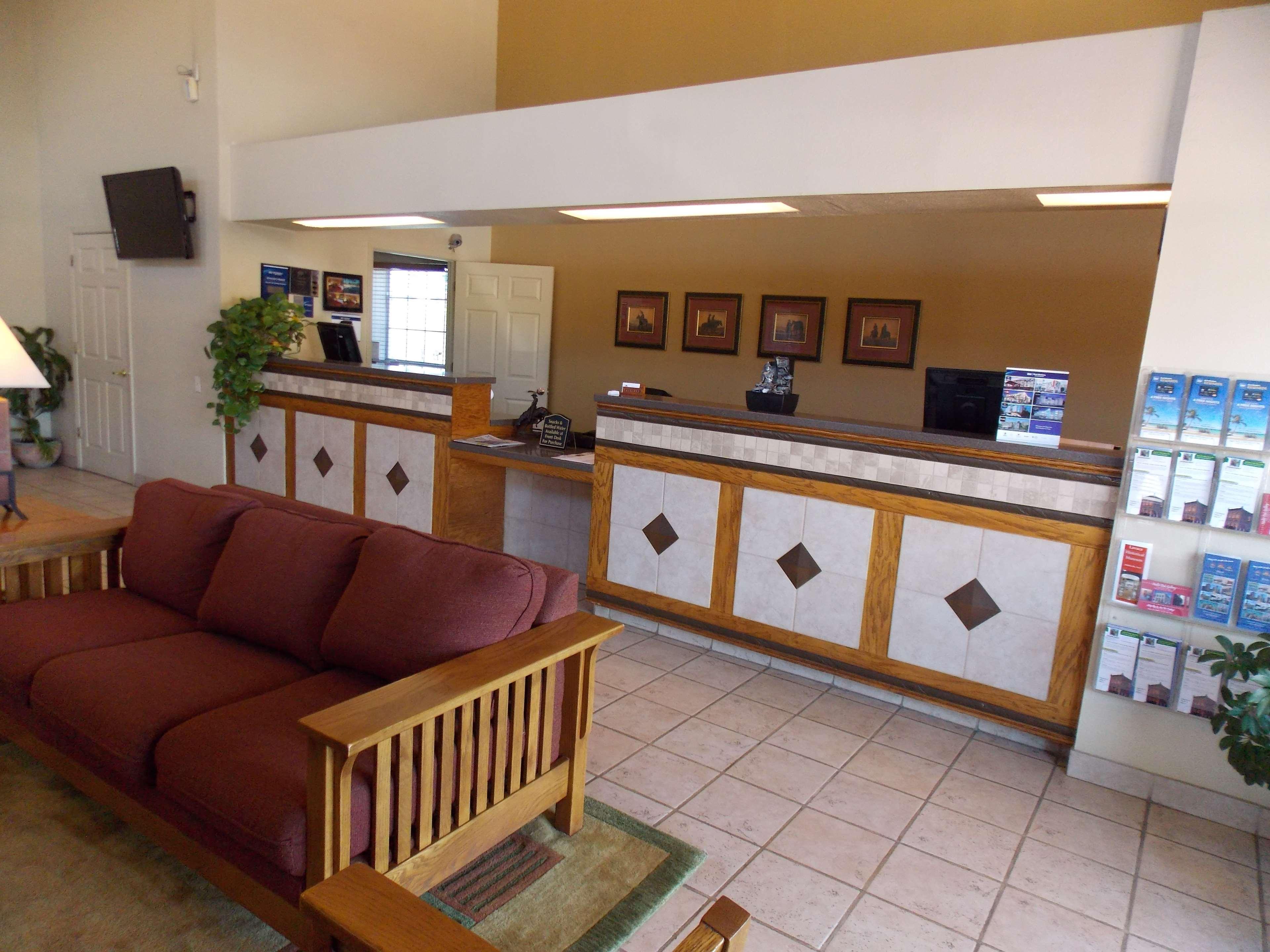 Best Western Executive Inn Hallettsville Extérieur photo