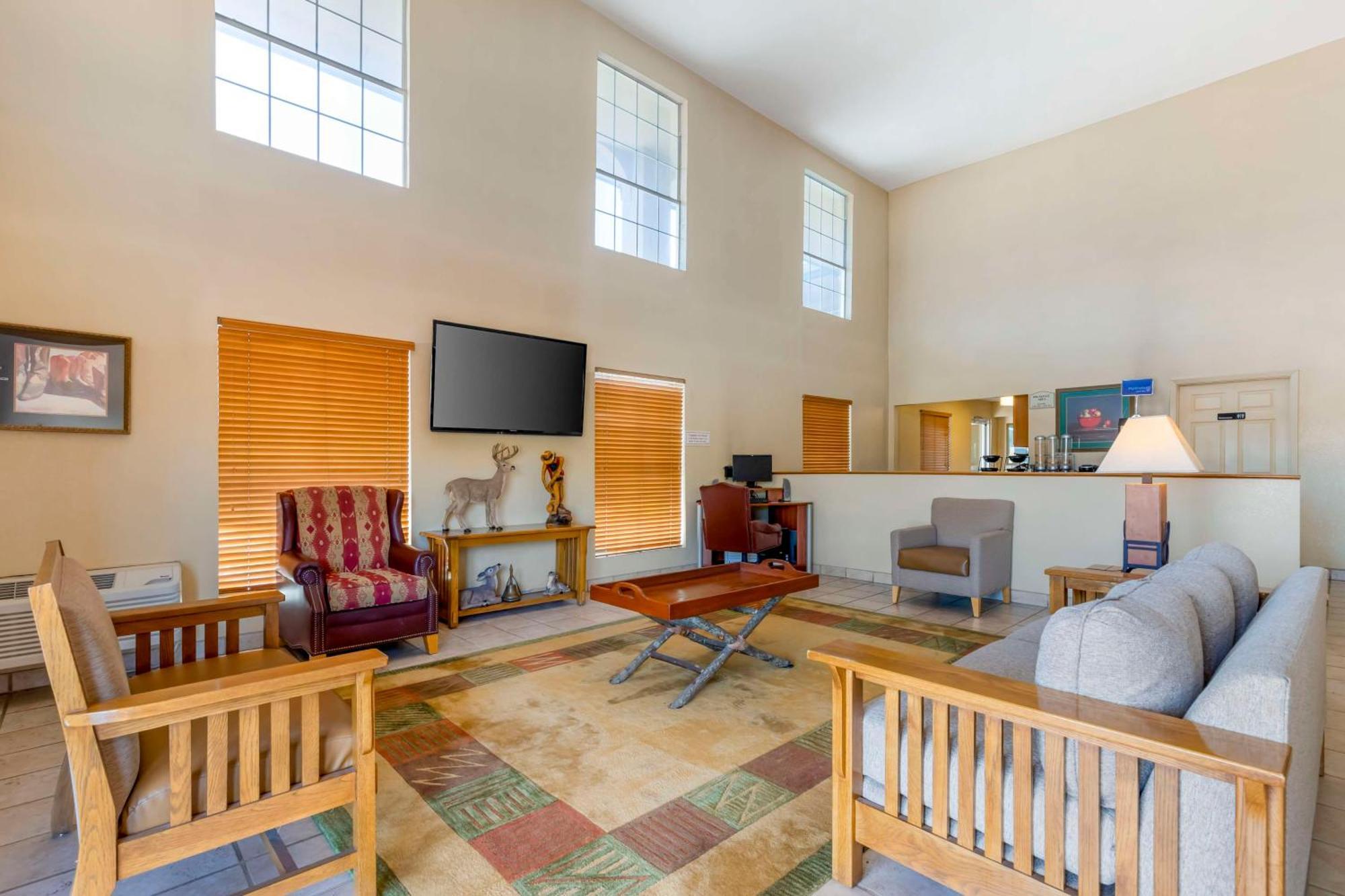 Best Western Executive Inn Hallettsville Extérieur photo