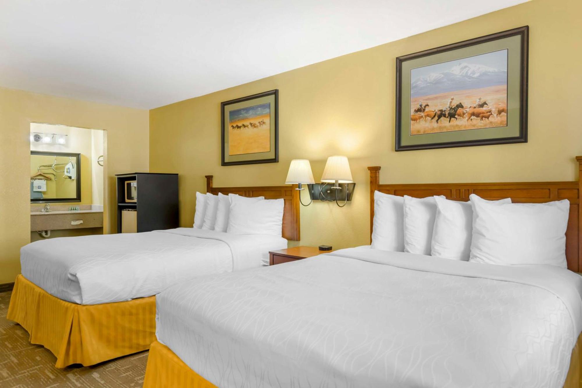 Best Western Executive Inn Hallettsville Extérieur photo
