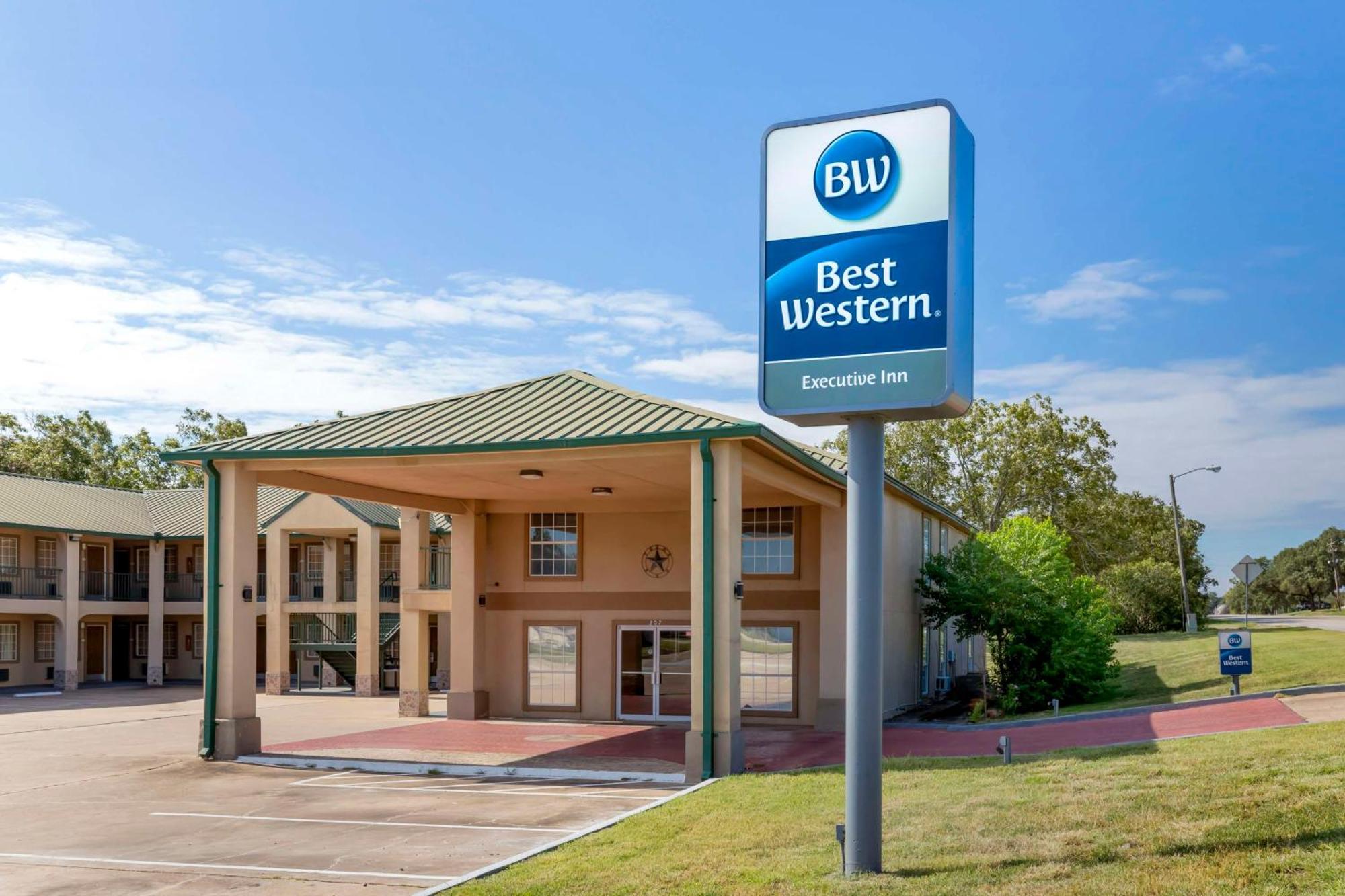 Best Western Executive Inn Hallettsville Extérieur photo